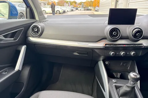 PX69WZN Audi Q2 1.6 TDI 30 Sport Euro 6 (s/s) 5dr Thumbnail #21