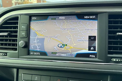 17 of 62 for SEAT Leon 1.2 TSI SE Dynamic Technology ST Euro 6 (s/s) 5dr