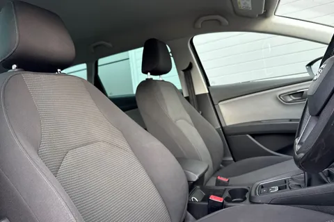 24 of 62 for SEAT Leon 1.2 TSI SE Dynamic Technology ST Euro 6 (s/s) 5dr