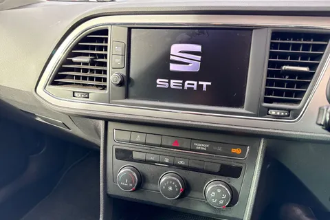 38 of 62 for SEAT Leon 1.2 TSI SE Dynamic Technology ST Euro 6 (s/s) 5dr