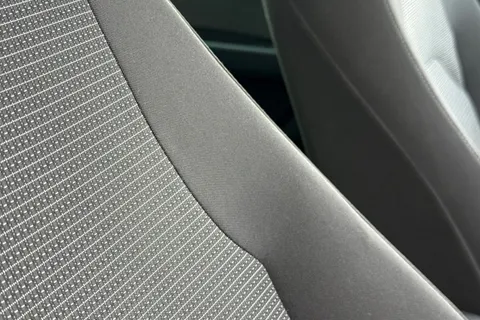 49 of 62 for SEAT Leon 1.2 TSI SE Dynamic Technology ST Euro 6 (s/s) 5dr