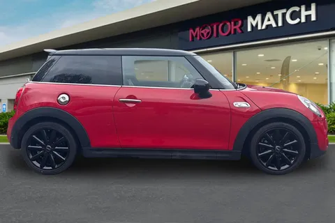 DF67UKY Mini Hatch 2.0 Cooper S Euro 6 (s/s) 3dr Thumbnail #4