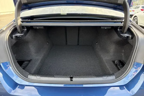 DH73HFA BMW 5 Series 2.0 520i MHT M Sport Steptronic Euro 6 (s/s) 4dr Thumbnail #7