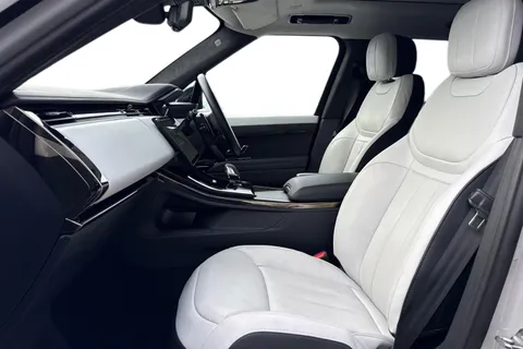 3 of 51 for Land Rover Range Rover Sport 3.0 P550e Autobiography 5dr