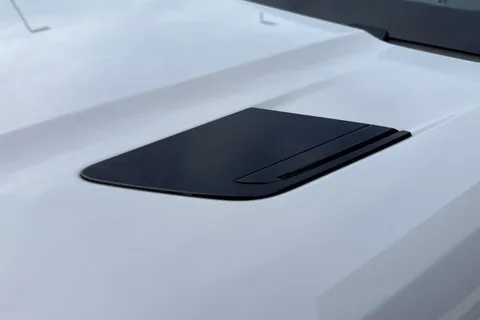 29 of 51 for Land Rover Range Rover Sport 3.0 P550e Autobiography 5dr