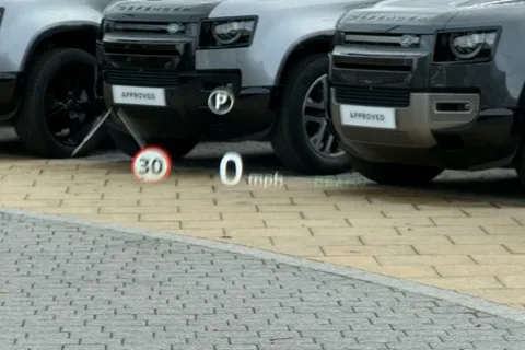 40 of 51 for Land Rover Range Rover Sport 3.0 P550e Autobiography 5dr