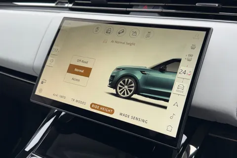 48 of 51 for Land Rover Range Rover Sport 3.0 P550e Autobiography 5dr