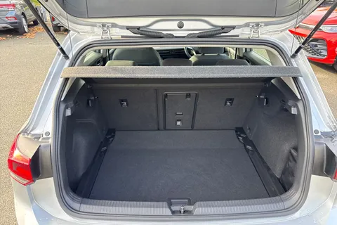 LC71CTU Volkswagen Golf 2.0 TDI Life 5dr DSG | ACC | App Connect Thumbnail #7