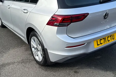 LC71CTU Volkswagen Golf 2.0 TDI Life 5dr DSG | ACC | App Connect Thumbnail #8