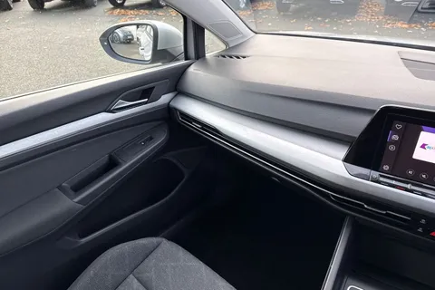 LC71CTU Volkswagen Golf 2.0 TDI Life 5dr DSG | ACC | App Connect Thumbnail #20