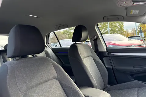 LC71CTU Volkswagen Golf 2.0 TDI Life 5dr DSG | ACC | App Connect Thumbnail #24