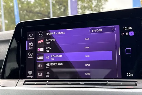 LC71CTU Volkswagen Golf 2.0 TDI Life 5dr DSG | ACC | App Connect Thumbnail #27