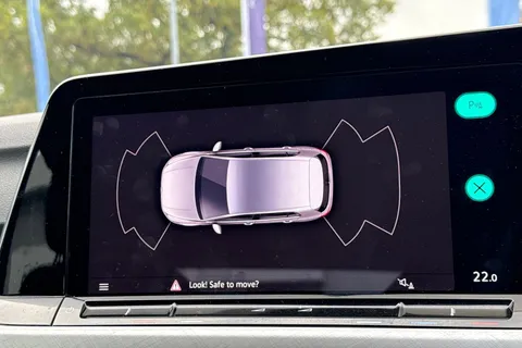 LC71CTU Volkswagen Golf 2.0 TDI Life 5dr DSG | ACC | App Connect Thumbnail #32