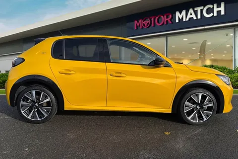 PL21MWJ PEUGEOT 208 1.2 PureTech GT Euro 6 (s/s) 5dr Thumbnail #4