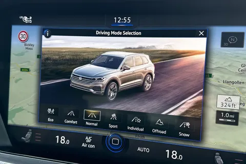 53 of 65 for VOLKSWAGEN TOUAREG 3.0 V6 TDI 4Motion R-Line Tech 5dr Tip Auto