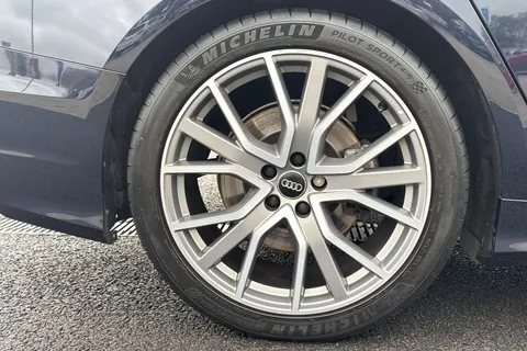 LM69ETZ Audi A6 Saloon 2.0 TFSI 45 Black Edition S Tronic quattro Euro 6 (s/s) 4dr Thumbnail #8