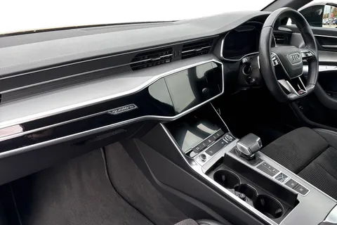 LM69ETZ Audi A6 Saloon 2.0 TFSI 45 Black Edition S Tronic quattro Euro 6 (s/s) 4dr Thumbnail #10
