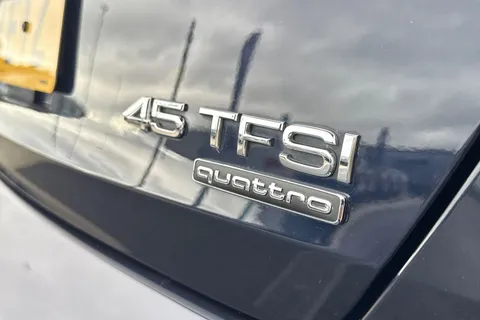 LM69ETZ Audi A6 Saloon 2.0 TFSI 45 Black Edition S Tronic quattro Euro 6 (s/s) 4dr Thumbnail #26