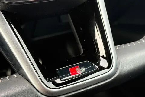 LM69ETZ Audi A6 Saloon 2.0 TFSI 45 Black Edition S Tronic quattro Euro 6 (s/s) 4dr Thumbnail #40