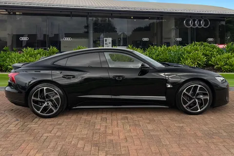  Audi e-tron GT 105kWh Auto quattro 4dr Thumbnail #4