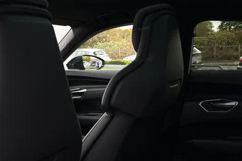  Audi e-tron GT 105kWh Auto quattro 4dr Thumbnail #30