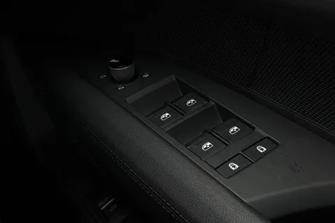  Audi e-tron GT 105kWh Auto quattro 4dr Thumbnail #39