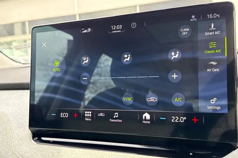 LL23DYD Škoda Enyaq 82kWh 80 Auto 5dr (DC135kW) Thumbnail #19