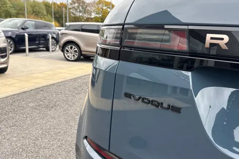 KS24YCM Land Rover Range Rover Evoque 2.0 D200 Autobiography 5dr Thumbnail #28