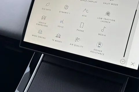 KS24YCM Land Rover Range Rover Evoque 2.0 D200 Autobiography 5dr Thumbnail #39