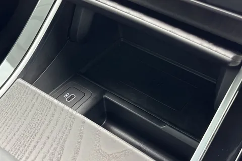 KS24YCM Land Rover Range Rover Evoque 2.0 D200 Autobiography 5dr Thumbnail #46