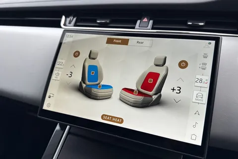 KS24YCM Land Rover Range Rover Evoque 2.0 D200 Autobiography 5dr Thumbnail #52