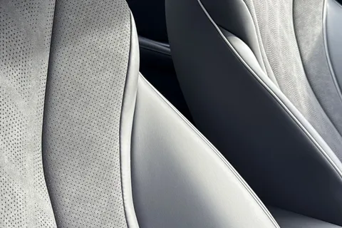 LF74NRP BYD Dolphin 60.48kWh Comfort Auto 5dr Thumbnail #37