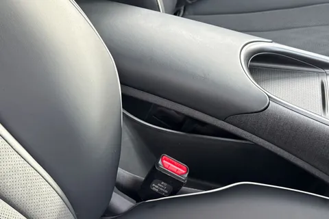 LF74NRP BYD Dolphin 60.48kWh Comfort Auto 5dr Thumbnail #38