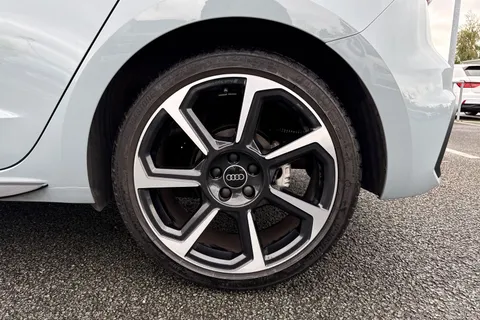 DX25URU Audi A1 Black Edition 30 TFSI  116 PS 6-speed Thumbnail #14