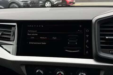 DX25URU Audi A1 Black Edition 30 TFSI  116 PS 6-speed Thumbnail #32