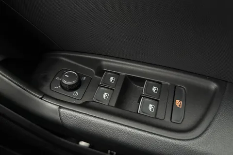 DX25URU Audi A1 Black Edition 30 TFSI  116 PS 6-speed Thumbnail #40