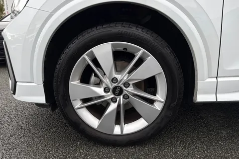 DX25UUD Audi Q2 S line 30 TFSI 116 PS 6-speed Thumbnail #14