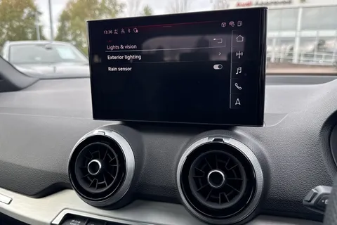 DX25UUD Audi Q2 S line 30 TFSI 116 PS 6-speed Thumbnail #33