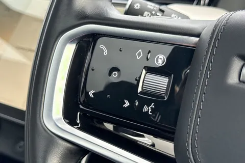 35 of 47 for Land Rover Discovery Sport 1.5 P300e Dynamic HSE 5dr