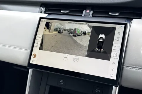 36 of 47 for Land Rover Discovery Sport 1.5 P300e Dynamic HSE 5dr