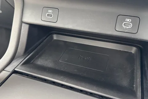 41 of 47 for Land Rover Discovery Sport 1.5 P300e Dynamic HSE 5dr