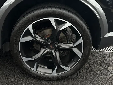 DE23UDN CUPRA Formentor 1.5 TSI 150 V2 5dr DSG Thumbnail #7