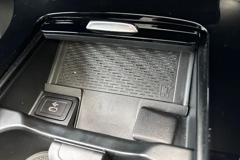 CX74GTZ Mercedes-Benz Cla Class 1.3 CLA250e 15.6kWh AMG Line (Premium Plus) Shooting Brake 8G-DCT Euro 6 (s/s) 5dr Thumbnail #41