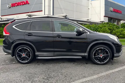 DG64ABZ Honda CR-V 2.2 i-DTEC Black Edition 5dr Thumbnail #4