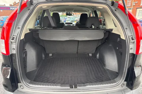 DG64ABZ Honda CR-V 2.2 i-DTEC Black Edition 5dr Thumbnail #9