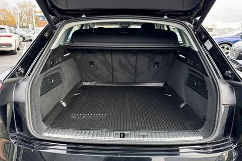 7 of 66 for Audi e-tron Sport 55 quattro