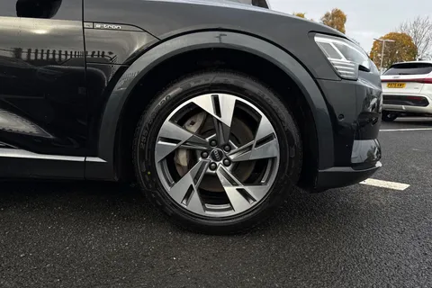 10 of 66 for Audi e-tron Sport 55 quattro