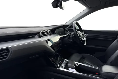 15 of 66 for Audi e-tron Sport 55 quattro