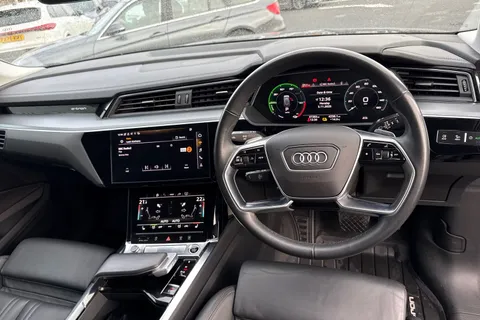 18 of 66 for Audi e-tron Sport 55 quattro