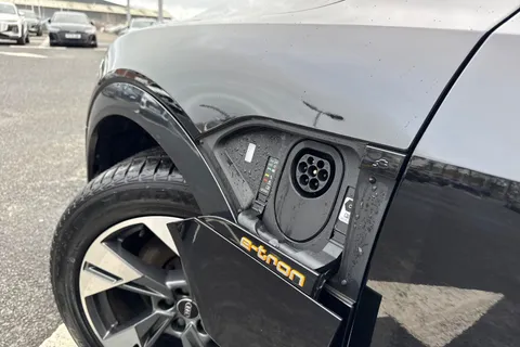 30 of 66 for Audi e-tron Sport 55 quattro